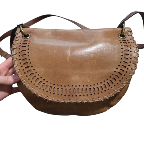 Clarks Handbags - Clark's Vintage Leather Saddle Bag Crossbody